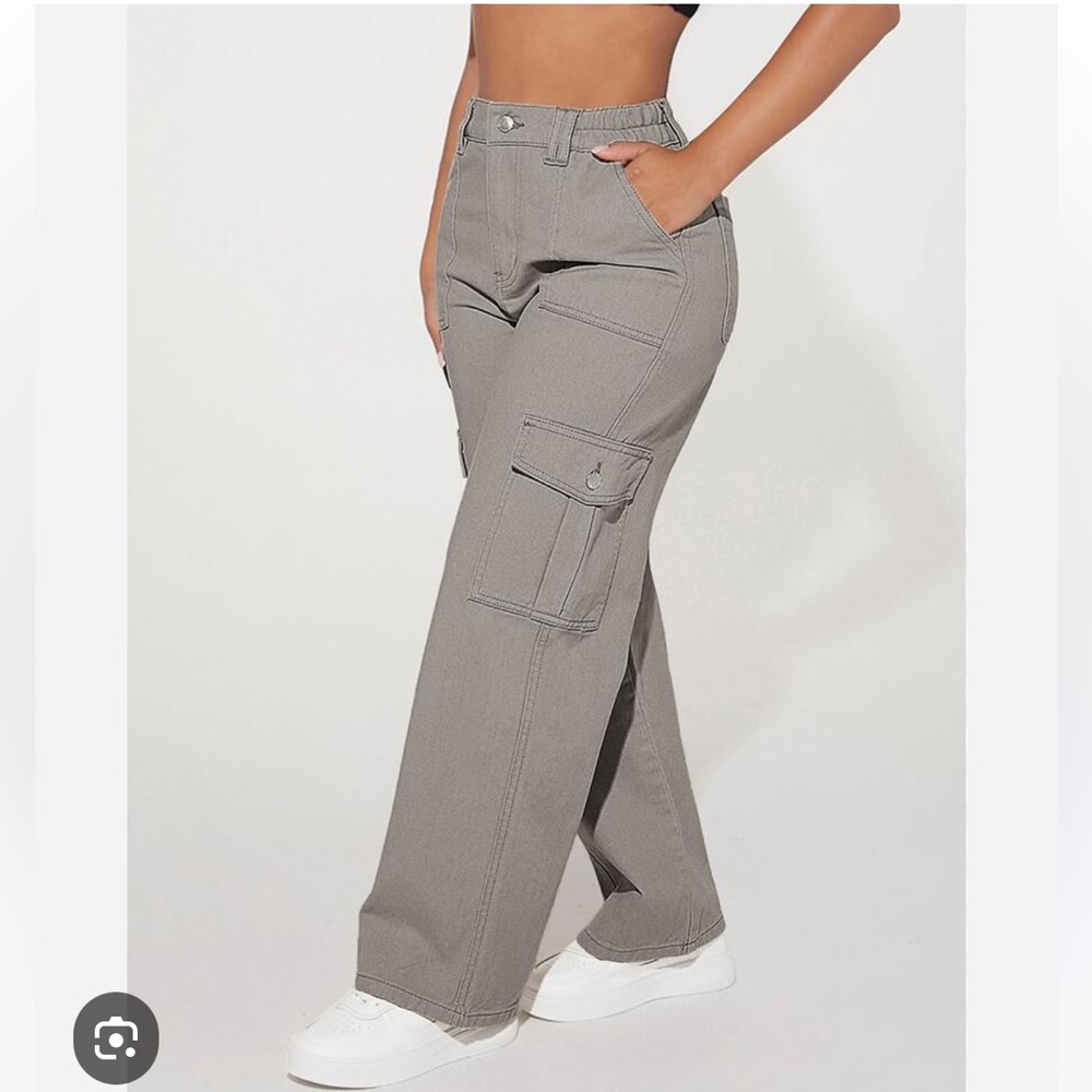 SHEIN  Taupe Tan Cargo Pants with Two side Pockets, Petite, Small